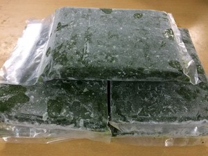 Lá sắn tươi đông lạnh-Hình dạng băm nhỏ-Mr. Pierre luu - Product Image 2