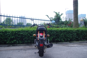 Moto Cinese Automatica Economica 150cc di Marca Cinese in Vendita Moto da Strada - Product Image 3
