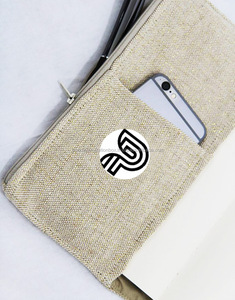 กระเป๋าเครื่องสำอางแบบซิป100% จากกัญชาทอคุณภาพสีน้ำตาลจากประเทศไทย-กระเป๋าใส่ของขวัญหรือบรรจุภัณฑ์สำหรับการเดินทาง - Product Image 6