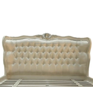 French Furniture Indonesia , Shabby French <b>Bed</b> Chic Gilt Silver <b>White</b> Upholstered Buttoned Ornate <b>White</b> Silk - Product Image 6