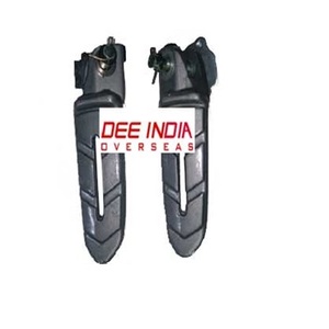 Reposapiés Trasero para Motocicleta Bajaj Pulsar 200NS |   Reposapiés Trasero Resistente |   De Alta Resistencia - Product Image 1