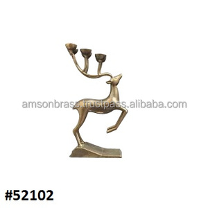 Bougeoir de renne en laiton antique miniature Bougeoir en métal fini or - Product Image 1