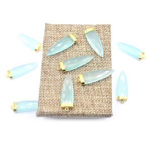 Aqua Calcedonia Forma de flecha Bisel de Plata de Ley 925 Colgante chapado en oro Fabricación de joyas hechas a mano - Product Image 4