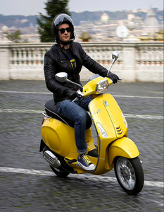 Offre Spéciale nouveau style scooter fabriqué au Vietnam (couleur: jaune, blanc, bleu, rouge) - Product Image 6