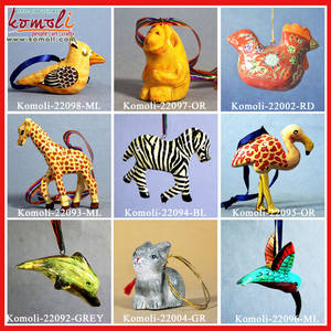 Adornos Navideños de Papel Maché Pintados a Mano con Diseño de Gatito, Decoraciones - Product Image 5