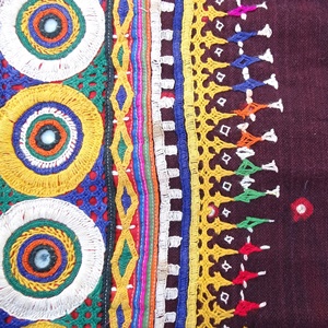 Venta al por mayor vintage hecho a mano de Bohemia tribal rabari falda raro mano gitana kutchi ghagra - Product Image 3