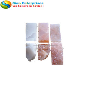 Mejore su Espacio con una Piedra de Sal del Himalaya Pulida de Alta Calidad, Forma Cuadrada, Tallada para Feng Shui, Ecológica y Artesanal - Product Image 4