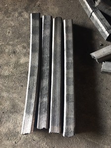 Briquette de sciure de bois dur fabriquée à la machine du Vietnam pour barbecue - Product Image 5