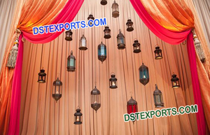 Decoración Moderna para Entrada de Boda en Blanco, Pilares Decorativos Colgantes de Fibra de Vidrio con Adornos Kundan - Product Image 3