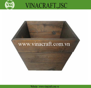 Pot à Fleurs Vintage en Bois Gris - Product Image 1