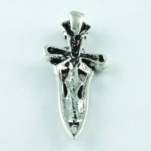 Espada caribeña oxidada 925 colgante de plata esterlina fabricante Jaipur - Product Image 4