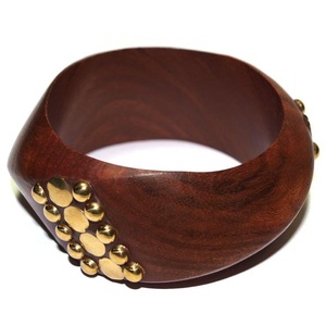 Brazalete de Madera y Resina de Diseño Moderno, Joyería Hecha a Mano para Mujer, en Oferta - Product Image 5