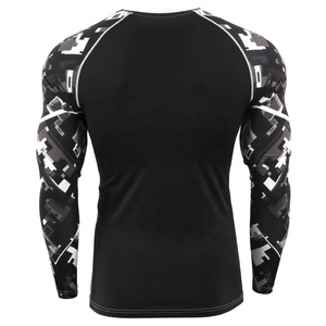 Protector de sarpullido Mma de manga larga hecho a medida de alta calidad, los hombres diseñan su propio protector de sarpullido de manga larga - Product Image 3