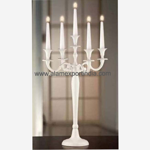 Candélabre de décoration de table de mariage blanc fini métal aluminium à 5 bras décoration de table de maison et de bureau bougeoir taille personnalisée - Product Image 1