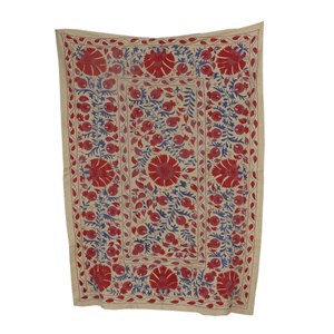 ขายส่งมือปัก Suzani ผ้าคลุมเตียงที่สวยงาม,ทำด้วยมืออินเดียโยน,หนึ่งในชนิดพรมที่หายาก - Product Image 5