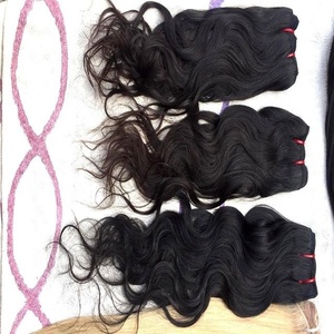 100% cheveux humains vierges véritables 8 "-36" tissage d'extensions de cheveux vierges indiens non transformés, vente en gros de cheveux humains ondulés naturels - Product Image 2