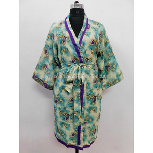 ชุดใส่นอนชุดกิโมโนผ้าไหมวินเทจสำหรับผู้หญิงชุดกิโมโนพิมพ์ลายดอกไม้แบบอินเดียชุดเดรสกิโมโนสำหรับฤดูหนาวสำหรับเพื่อนเจ้าสาว - Product Image 1