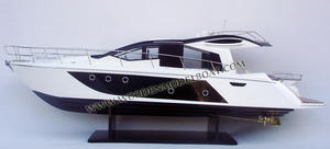 CRANCHI 54 HT Cadeau de nouveauté de bateau modèle en bois fabriqué à la main - Product Image 3