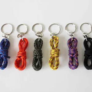Mini Llavero de Cuerda de Escalada Hecho a Mano, Felicidad en Miniatura - Product Image 1