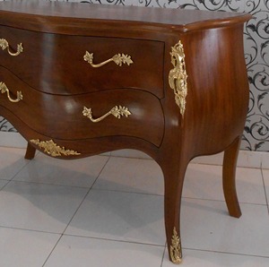Meuble de salon intérieur en bois massif d'acajou de Bombay, Indonésie - Product Image 4