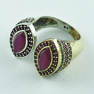 แหวนเงินแท้925ดีไซน์เนอร์พลอยเซอร์โคเนียทับทิมและคิวบิกแบบสองโทนสำหรับงานแต่งงานหรืองานปาร์ตี้-ขายส่งในอินเดีย - Product Image 2