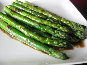 Qualité d'exportation d'asperges vertes fraîches 100% du Vietnam de qualité supérieure - Product Image 4