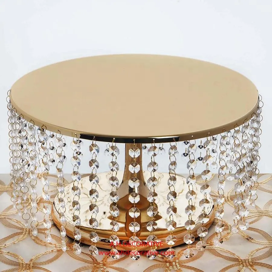 Gold Cake Stand With Hanging Crystal Drops For table top Centerpiece Birthday Celebration Cake Serving Stands For Sale