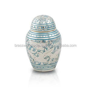 Gilded Rose Cremation Keepsake Cremation Urn <b>FUNERAL</b> <b>SUPPLIES</b> - Product Image 2