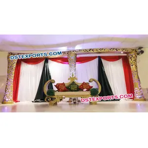 Gold Walima Theme Wedding Stage Golden Carved Delizio Pillars Wedding Stage Asian King Sofa With Pillars Wedding Stage