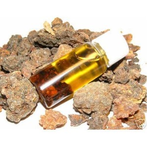 100% huile essentielle de myrrhe naturelle pure huile d'aromathérapie de qualité thérapeutique pour les soins de la peau et des cheveux - Product Image 2