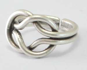 Anillos de Compromiso Clásicos de Acero Inoxidable para Hombre, Talla Grande, con Filigrana de Alambre, Nudos en Forma de Corazón, Chapados en Oro Rosa con Circonita - Product Image 2