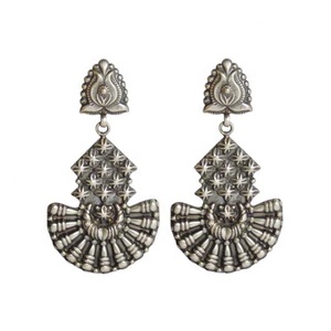 Handmade 925 <b>Sterling</b> <b>Silver</b> Plain <b>Studs</b> <b>Earrings</b> New Design With Rhodium Plating Fashion Jewelry For Girls Gift From Supplier - Product Image 1