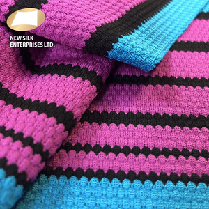 Ananas à rayures colorées, en Polyester spandex, tissu pour la plage - Product Image 5