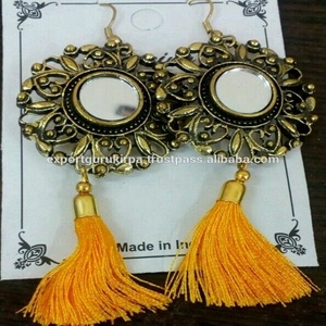 Pendientes de Borla con Hilo Chapado en Latón y Acabado Pulido para Mujer, con Tamaño y Color Personalizables - Product Image 3
