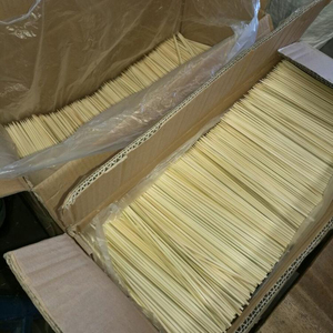 Brochettes en bambou commerciales pour outils alimentaires de barbecue pour la cuisine de gril de restaurant - Product Image 3