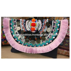 Sac de messager pour femmes fait à la main de style bohème indien petite pochette à monnaie avec pochette perlée pour les achats de soirée en gros - Product Image 3
