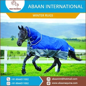 Couverture d'hiver pour cheval à rembourrage épais 300 GSM, couverture de stalle chaude pour climat froid 1200 deniers - Product Image 2