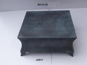 Support à gâteau en aluminium de haute qualité, motif martelé, forme carrée et finition grise, décoration de fête de mariage - Product Image 5