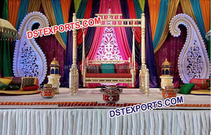 Decoración de Escenario para Bodas Árabes, Decoración Colorida para Bodas Musulmanas, Decoración de Escenario para Sangeet, Decoración Nocturna para Bodas, Decoración de Escenario para Mehandi, Decoración para Eventos en el Reino Unido - Product Image 2