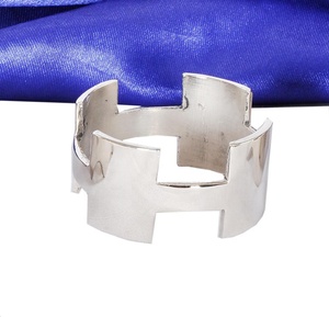 Anneaux de serviette ronds en laiton faits à la main décoration de table en métal argenté pour les mariages et les fêtes porte-serviettes en laiton stocké - Product Image 3