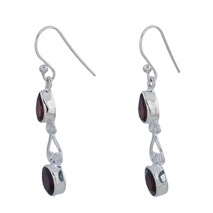 Belle pierre précieuse grenat rouge 925 argent Sterling Vintage boucles d'oreilles bijoux plaqué argent boucle d'oreille à la mode pour les femmes. - Product Image 2