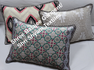 Funda de cojín de diseñador Suzani Vintage antiguo indio funda de almohada bordada a mano ecológica 100% algodón Hotel Hospital - Product Image 4