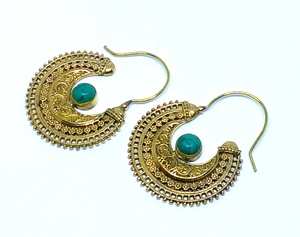 Boucle d'oreille créole nouveau design avec pierre précieuse turquoise sur la tête boucle d'oreille en laiton massif à bas prix d'usine - Product Image 3
