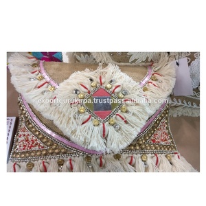 Sac de messager pour femmes fait à la main de style bohème indien petite pochette à monnaie avec pochette perlée pour les achats de soirée en gros - Product Image 4