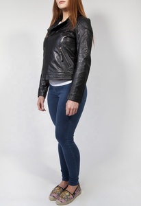 Chaqueta de cuero de tres botones para mujer, estilo motorista elegante, prendas de vestir exteriores de piel de cordero genuina suave con tejido de ganchillo, abrigo de moda - Product Image 5