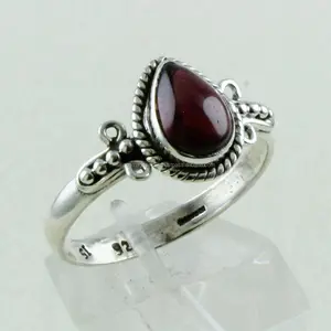جميل العقيق حجر صغير 925 فضة خاتم يدوي الصنع ، مورد خاتم الهند