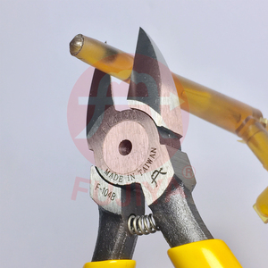 Pince coupante de câble diagonale en plastique robuste des États-Unis - Product Image 4