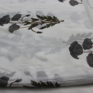 ผ้าคอตตอนเนื้อนุ่มพิมพ์ลายดอกไม้สีธรรมชาติพิมพ์ลายดอกไม้งานทำมือสไตล์อินเดีย - Product Image 1
