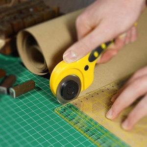 Fabriqué à Taïwan, A3 45x30CM, découpe facile de cercles et de courbes, matériau souple et pliable, multicouche, tapis de découpe de sécurité - Product Image 3