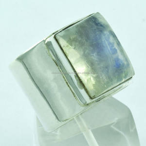 2017 diseño de tendencia Unisex Plata de Ley 925 calidad extrema 14g Arco Iris Luna anillo aniversario bisel ajuste al por mayor - Product Image 1